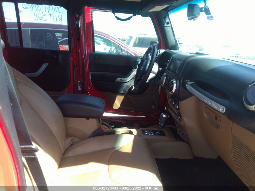 2014 JEEP WRANGLER UNLIMITED SAHARA 1C4BJWEG5EL259068