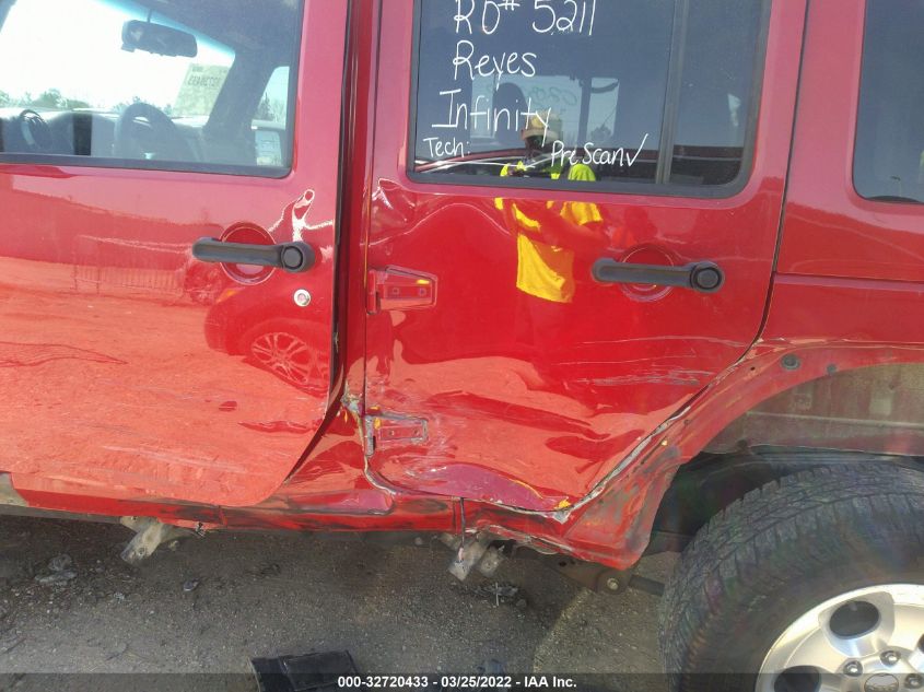 2014 JEEP WRANGLER UNLIMITED SAHARA 1C4BJWEG5EL259068