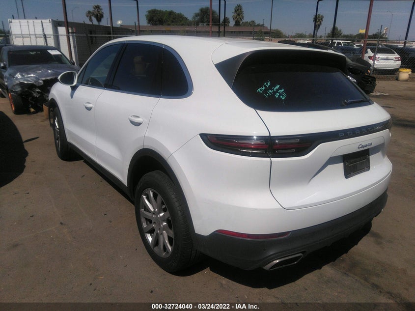 Auction sale of the 2020 PORSCHE CAYENNE , vin: WP1AA2AY6LDA01733, lot number: 32724040
