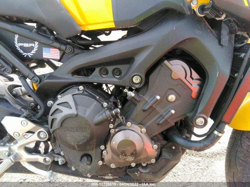 2015 YAMAHA FZ09 JYARN33E9FA007352