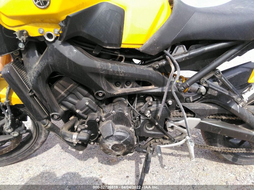 2015 YAMAHA FZ09 JYARN33E9FA007352
