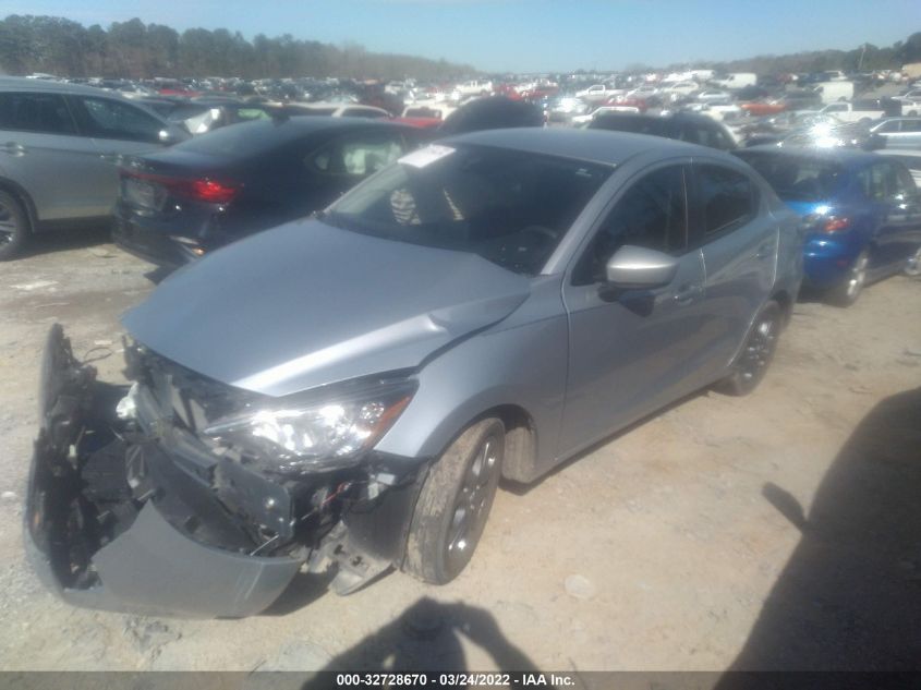 2019 TOYOTA YARIS SEDAN L/LE/XLE 3MYDLBYV6KY517706