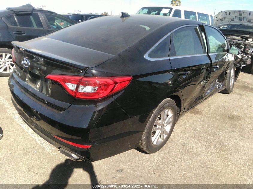 2017 HYUNDAI SONATA VIN: 5NPE24AF6HH555494
