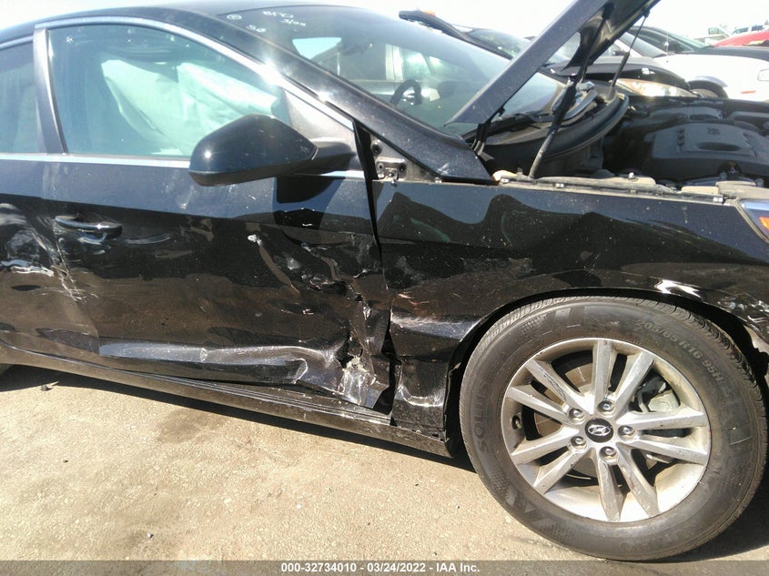2017 HYUNDAI SONATA VIN: 5NPE24AF6HH555494