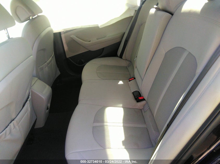 2017 HYUNDAI SONATA VIN: 5NPE24AF6HH555494