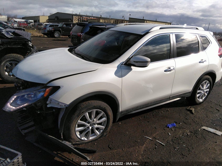 2019 NISSAN ROGUE VIN: 5N1AT2MV7KC737965