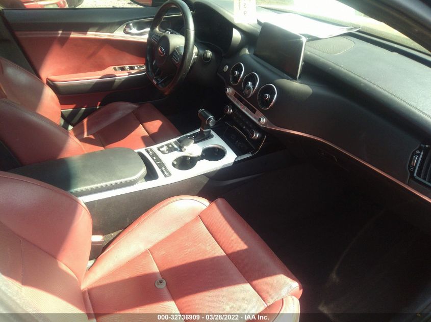 2018 KIA STINGER GT1 KNAE45LC3J6012085
