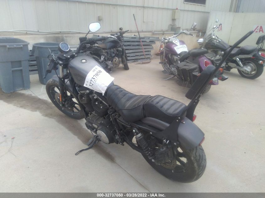 2016 HARLEY-DAVIDSON XL883 IRON 883 1HD4LE21XGC444828