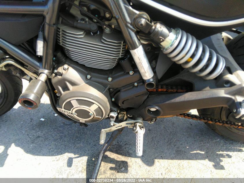 2017 DUCATI SCRAMBLER 800 ML015ANM2HT012197
