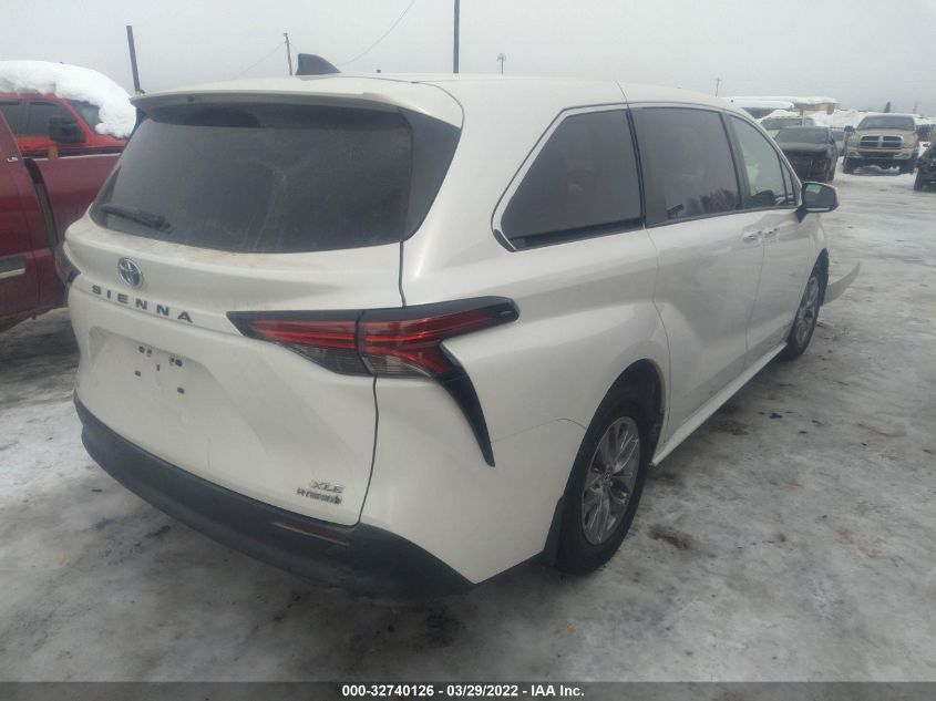 2021 TOYOTA SIENNA XLE 5TDYSKFC3MS030817