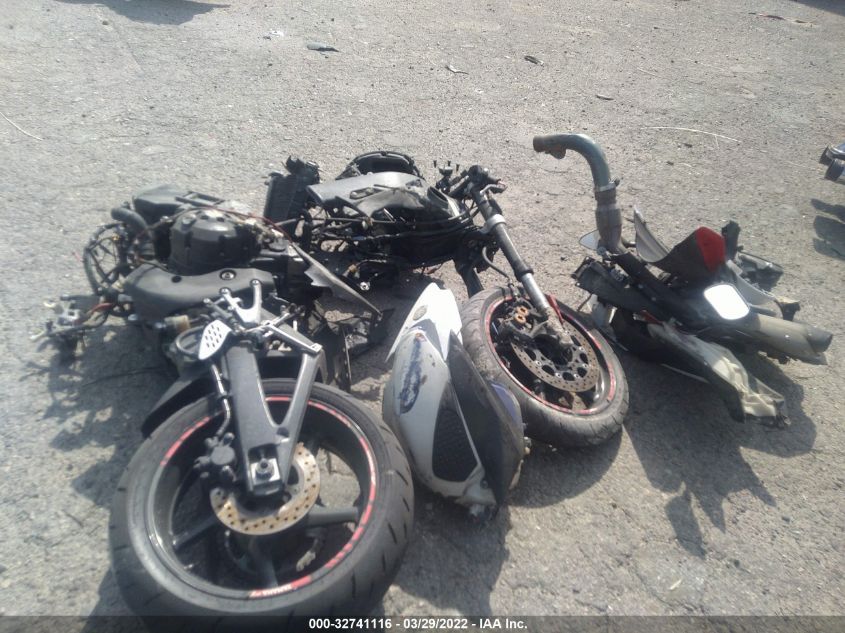 2005 YAMAHA YZFR1 JYARN13E45A009349
