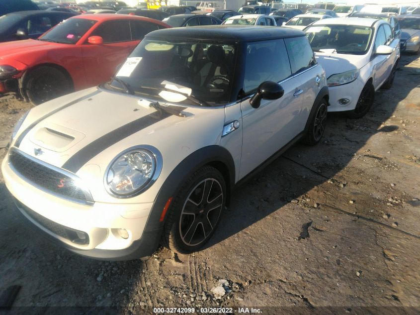 2013 MINI COOPER HARDTOP S WMWSV3C53DT388524