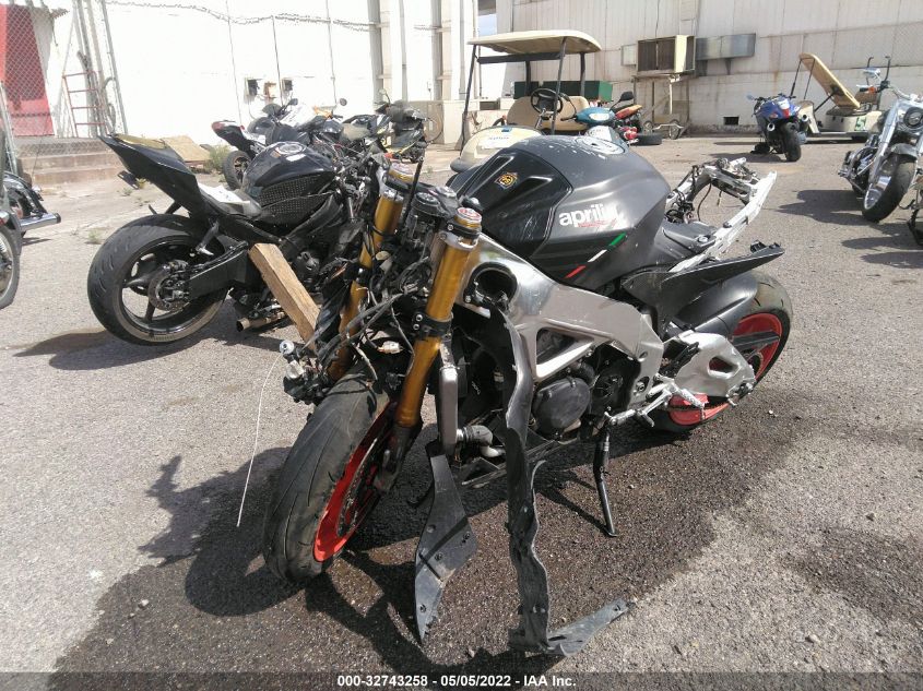 2018 APRILIA RSV4 ZD4KEU002JS001680