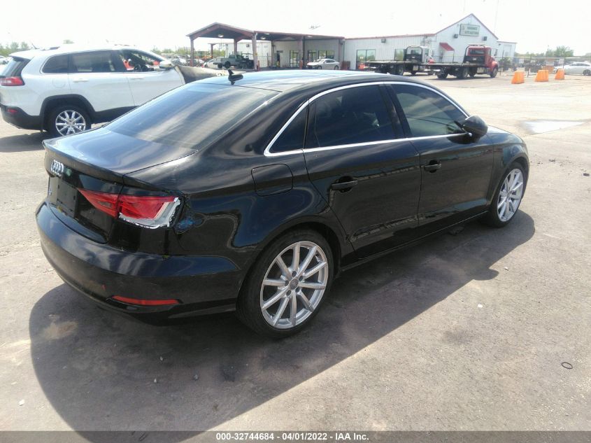 VIN WAUACGFF5F1083943 2015 AUDI A3 no.4