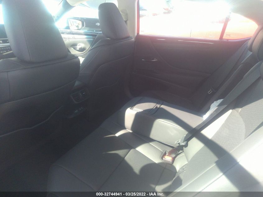 2021 LEXUS ES ES 300H 58ADA1C15MU001740