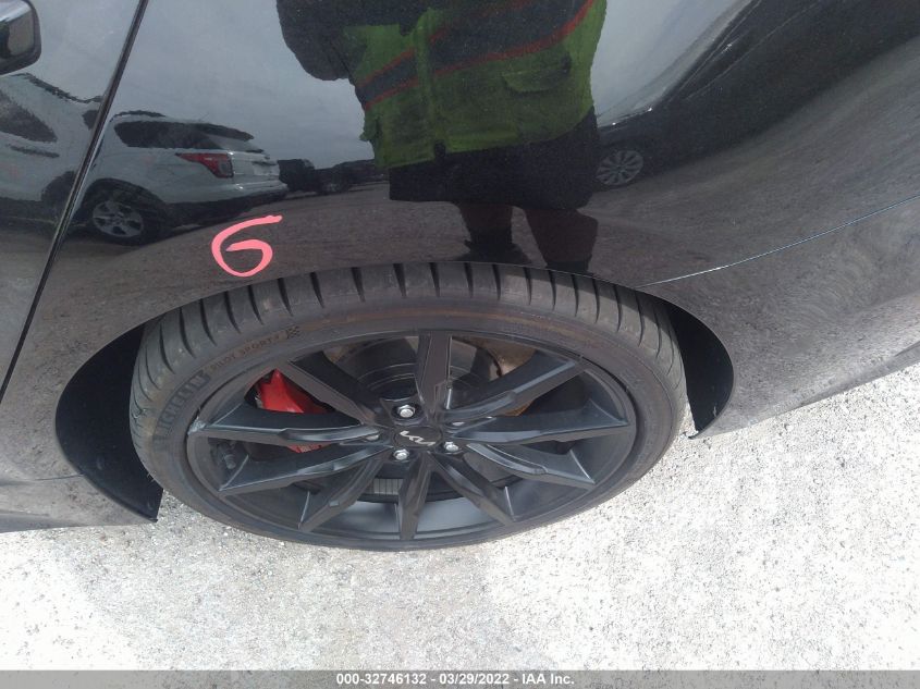 2022 KIA STINGER GT2 KNAE55LC3N6103179