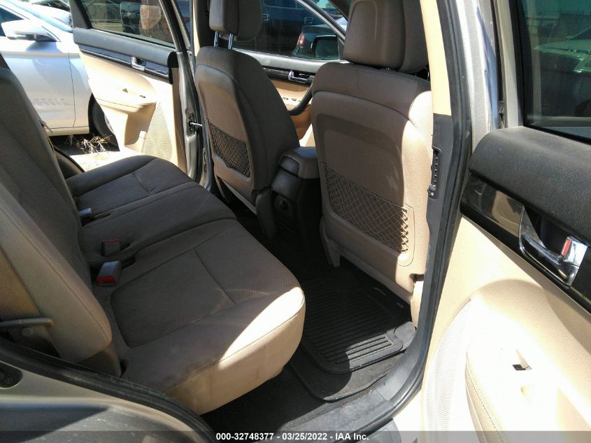 2013 KIA SORENTO LX 5XYKT3A65DG413178