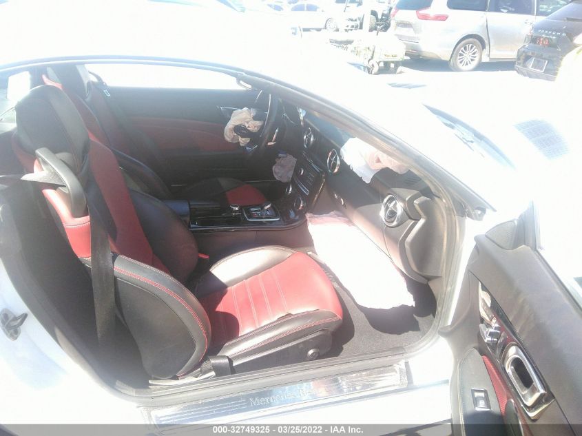 2018 MERCEDES-BENZ SLC SLC 300 WDDPK3JA7JF149849