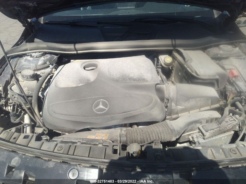 2019 MERCEDES-BENZ GLA WDCTG4GB8KU009218