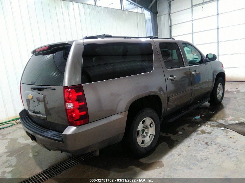 2013 CHEVROLET SUBURBAN LS 1GNSKHE7XDR127452
