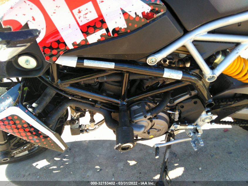 2021 DUCATI HYPERMOTARD 950/950 SP ZDMBAJDT4MB006236