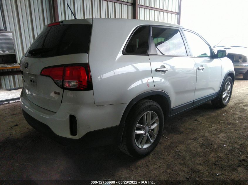 2015 KIA SORENTO LX 5XYKT3A61FG609525