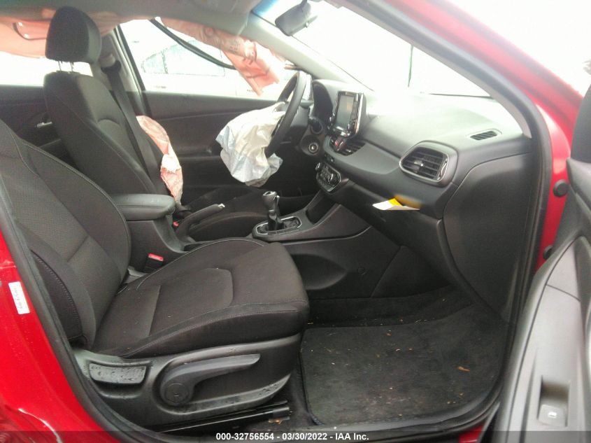 2019 HYUNDAI ELANTRA GT KMHH35LE9KU088407