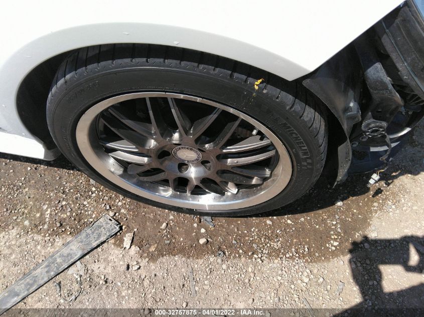 2013 MERCEDES-BENZ E-CLASS E 350 WDDHF5KB3DA703224