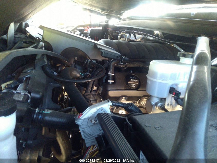 2018 CHEVROLET TAHOE LT 1GNSCBKC3JR346034