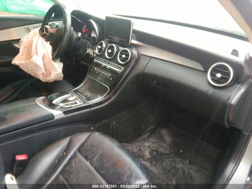 2015 MERCEDES-BENZ C-CLASS C 300 55SWF4KBXFU017993