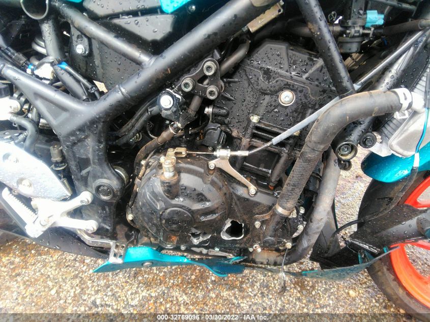 2021 YAMAHA YZFR3 A MH3RH18Y6MK006574