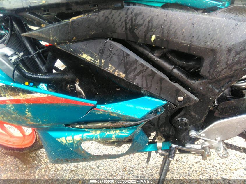 2021 YAMAHA YZFR3 A MH3RH18Y6MK006574