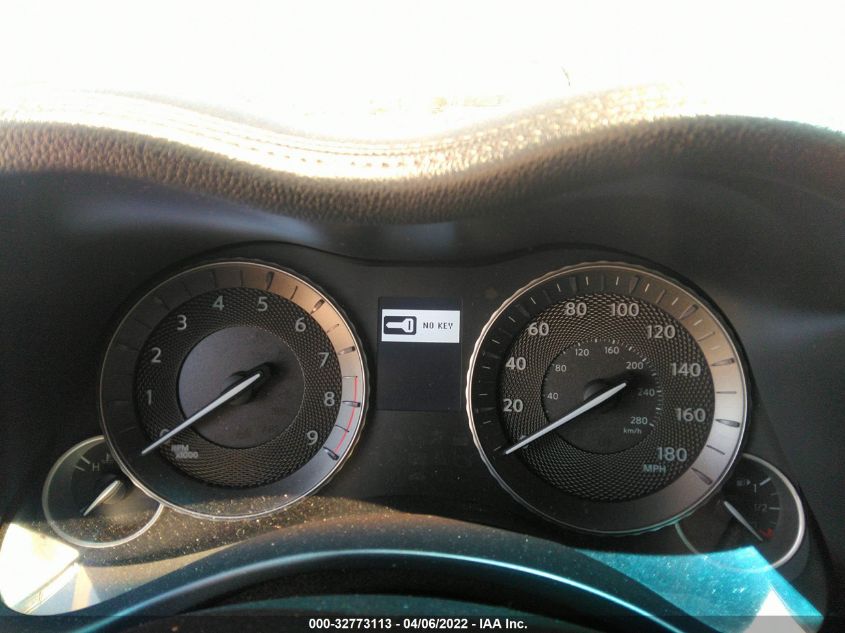 2015 INFINITI Q70 3.7 JN1BY1AP7FM541747