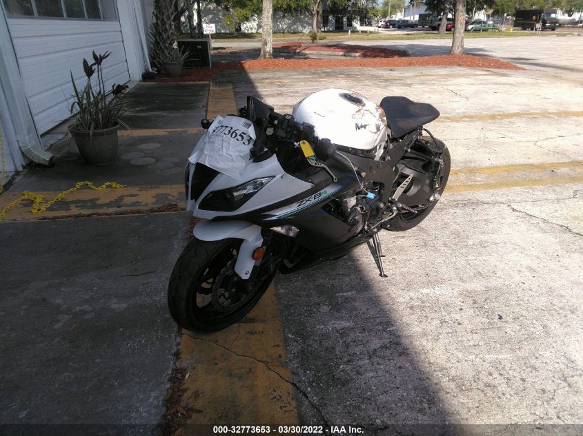 2014 KAWASAKI ZX636 E JKBZXJE10EA011582