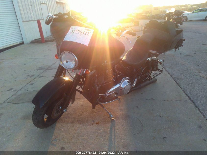 2011 HARLEY-DAVIDSON FLHX 1HD1KBM13BB677711