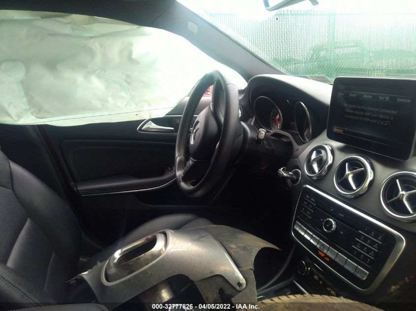 2018 MERCEDES-BENZ GLA GLA 250 WDCTG4GB7JJ399731