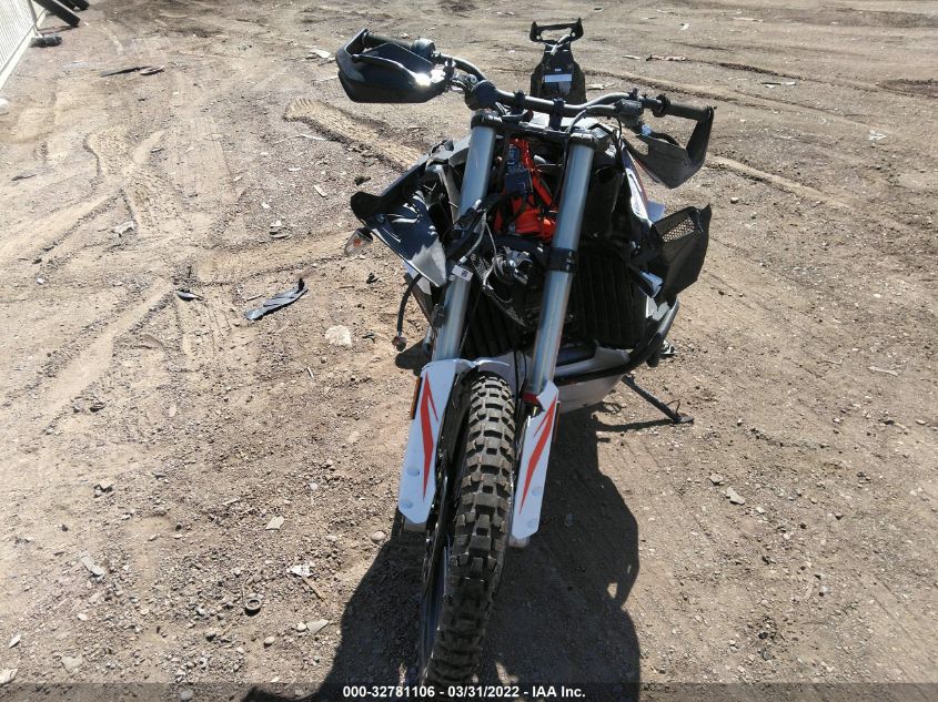 2022 KTM 1290 SUPER ADVENTURE R VBKV59409NM952001
