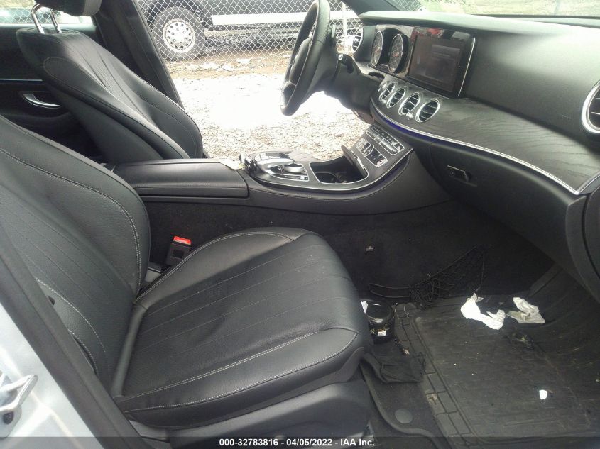 2018 MERCEDES-BENZ E-CLASS E 300 WDDZF4JB7JA475644