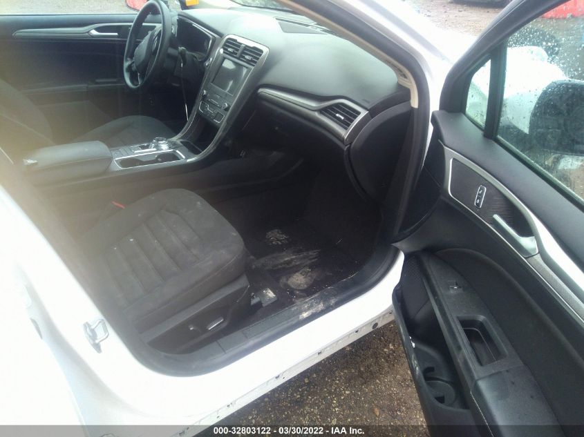 2019 FORD FUSION HYBRID SE 3FA6P0LU4KR142929