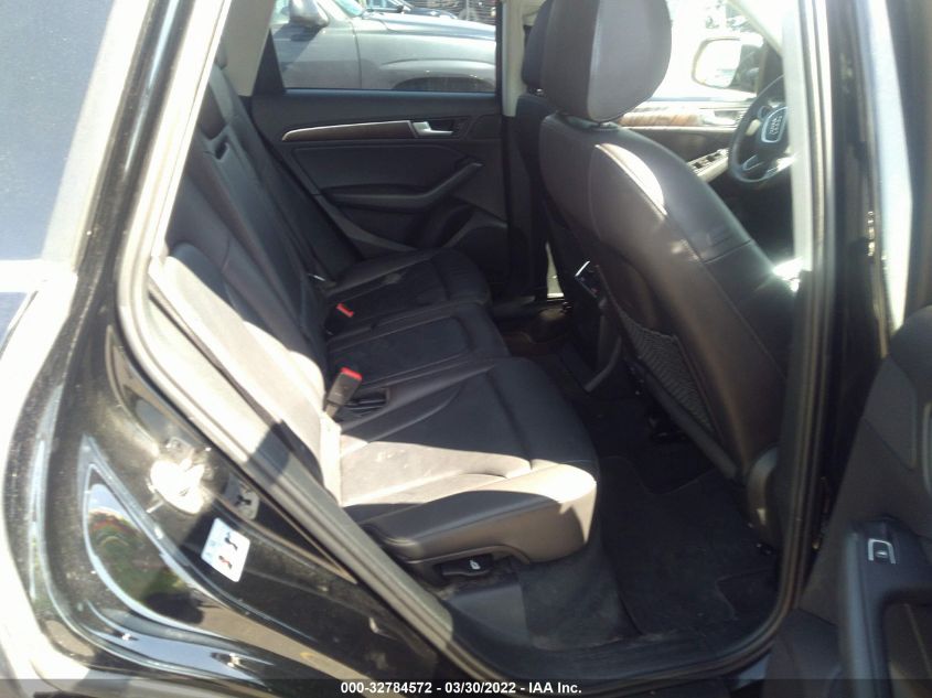 2017 AUDI Q5 PREMIUM WA1C2AFP2HA075672