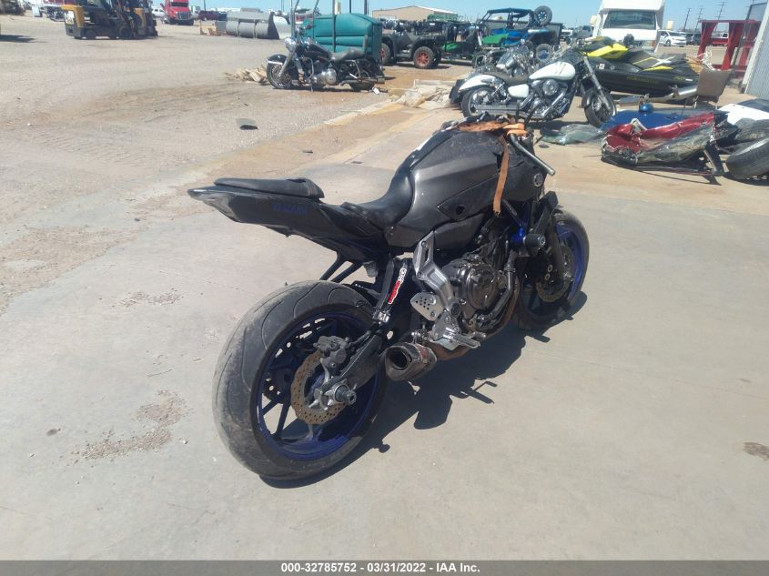 2016 YAMAHA FZ07 JYARM06E6GA006612