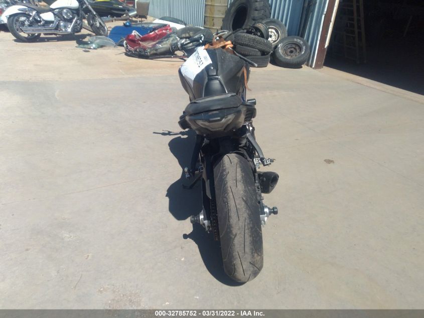 2016 YAMAHA FZ07 JYARM06E6GA006612