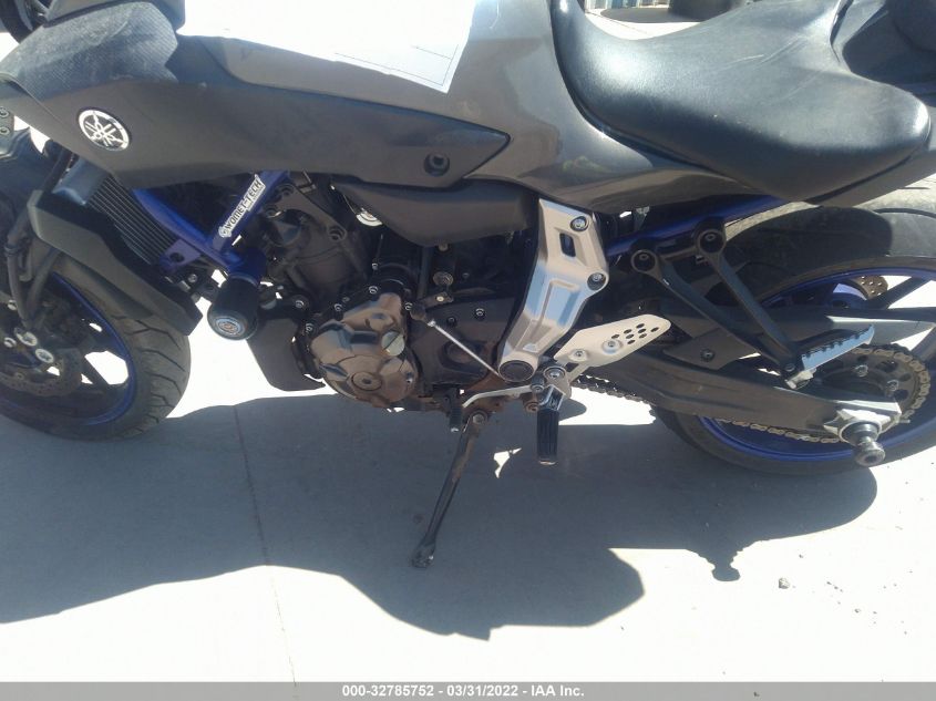 2016 YAMAHA FZ07 JYARM06E6GA006612