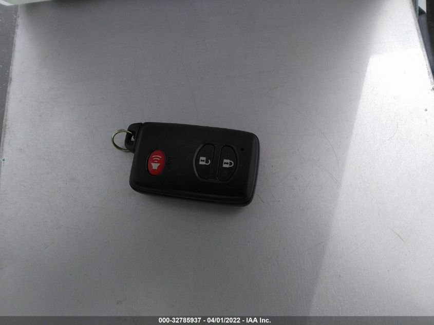2014 TOYOTA PRIUS FOUR/FIVE/THREE/ONE/TWO JTDKN3DU3E0361013
