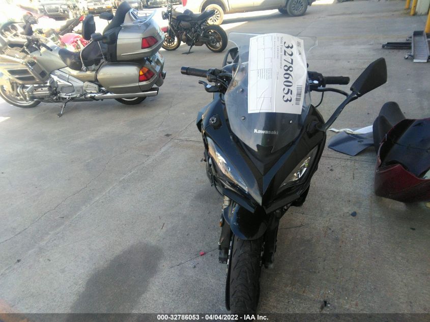 2019 KAWASAKI ZX1000 W JKAZXCW11KA022133