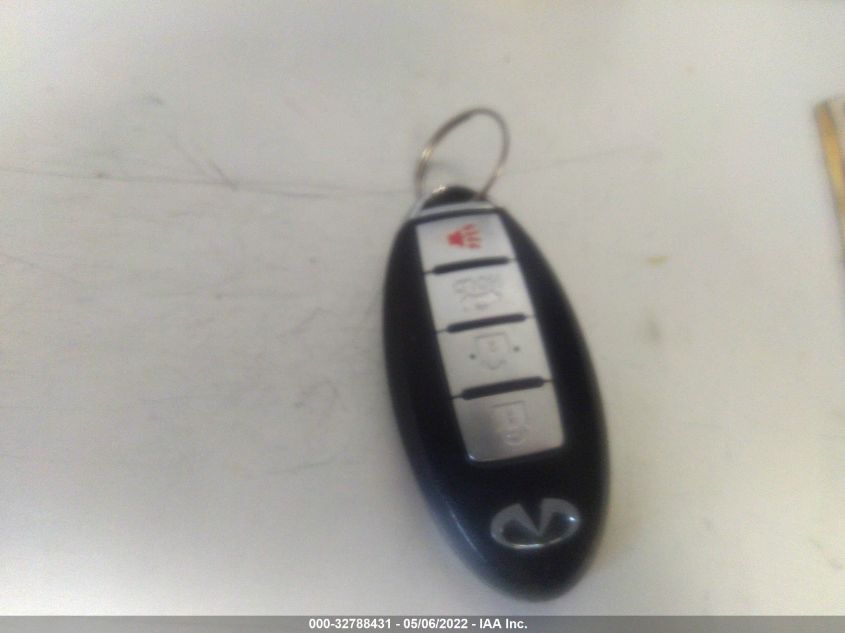 2015 INFINITI Q70 3.7X - JN1BY1ARXFM560598