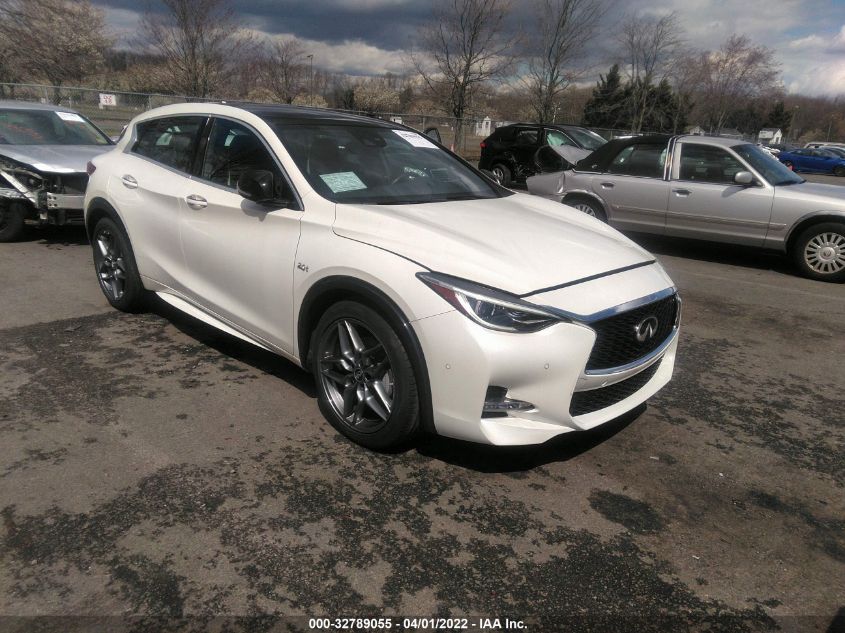 2017 INFINITI QX30 SJKCH5CP1HA014455