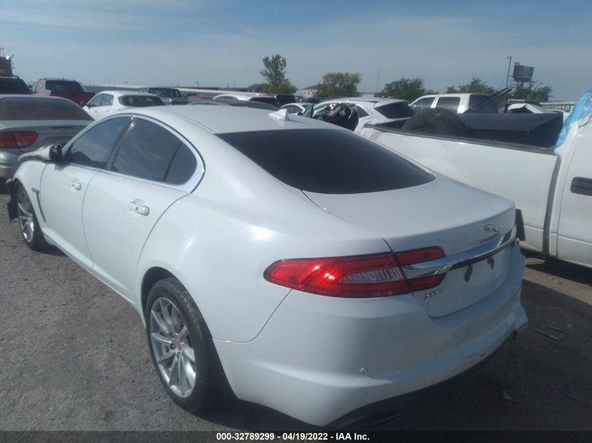 2015 JAGUAR XF I4 T PREMIUM SAJWA0FS0FPU60390
