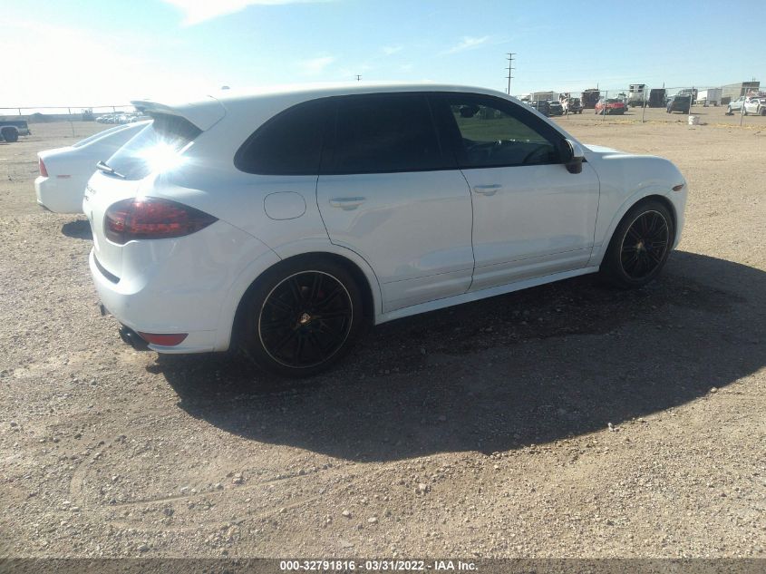 2013 PORSCHE CAYENNE GTS WP1AD2A2XDLA77143