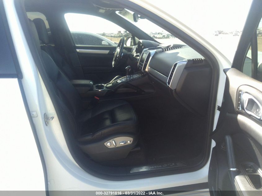 2013 PORSCHE CAYENNE GTS WP1AD2A2XDLA77143